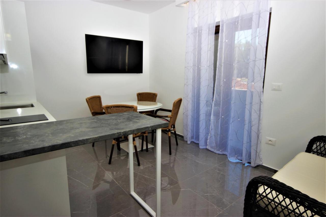 Apartments Smitran Банджоле Экстерьер фото