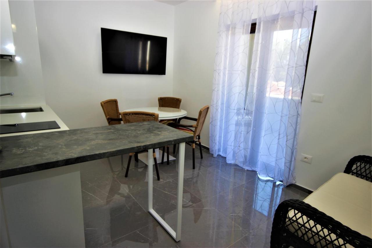 Apartments Smitran Банджоле Экстерьер фото